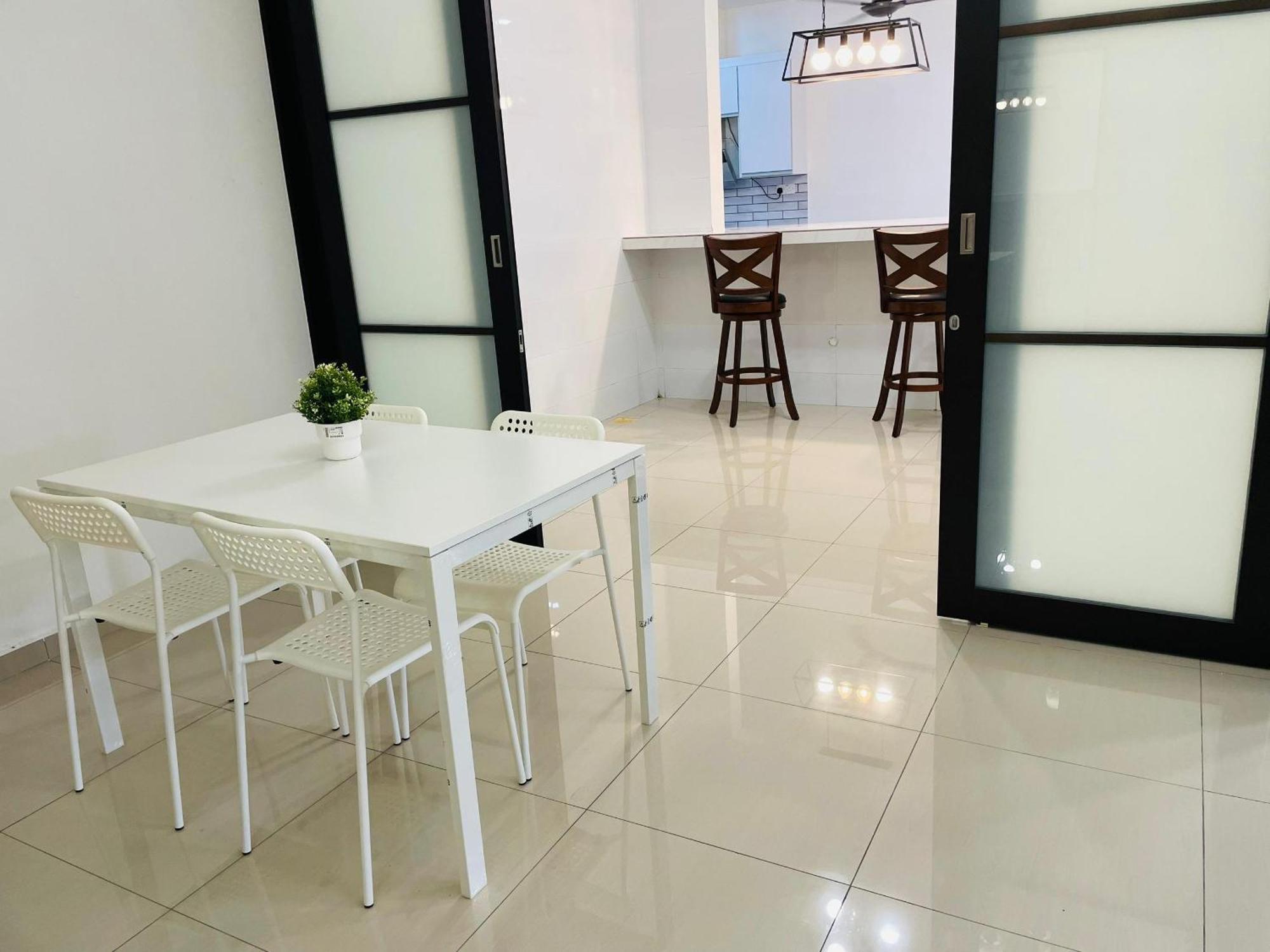 Nazirin Homestay No 27 Tmn Desa Manjung Лумут Экстерьер фото